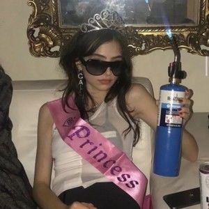 Meet your Posher, Martin